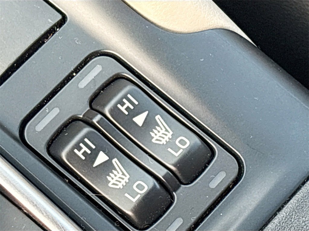 Used 2022 Subaru Forester Premium image 19