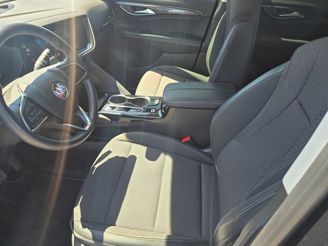 Used 2023 Buick Envision Preferred image 21