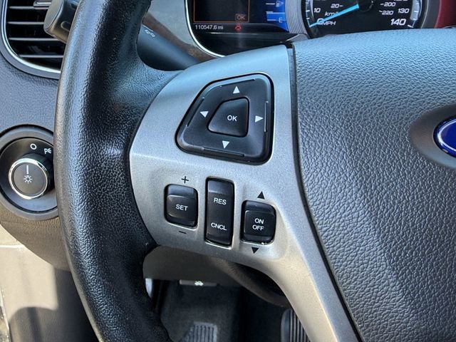 Used 2015 Ford Taurus Limited FWD image 14