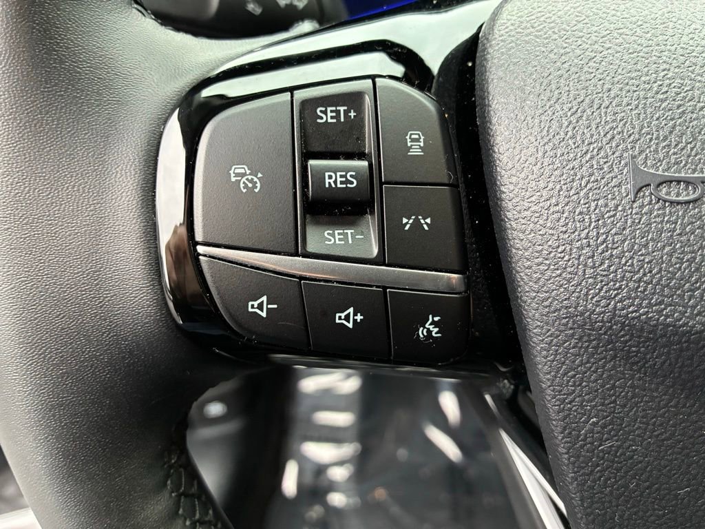 Used 2024 Ford Escape Platinum image 13
