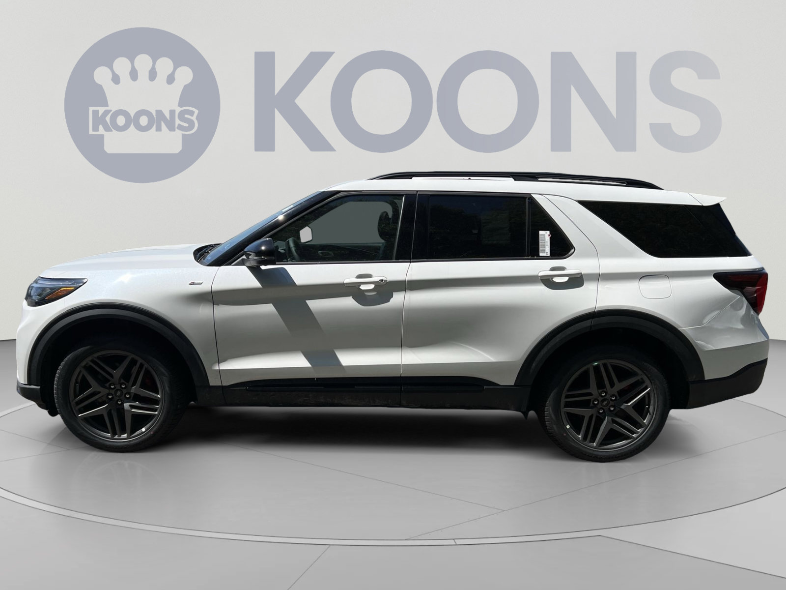 New 2026 Ford Explorer ST-Line w/ ST-Line Street Pack AWD/4WD image 7
