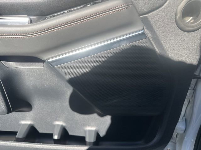 New 2025 Ford Expedition Active image 14