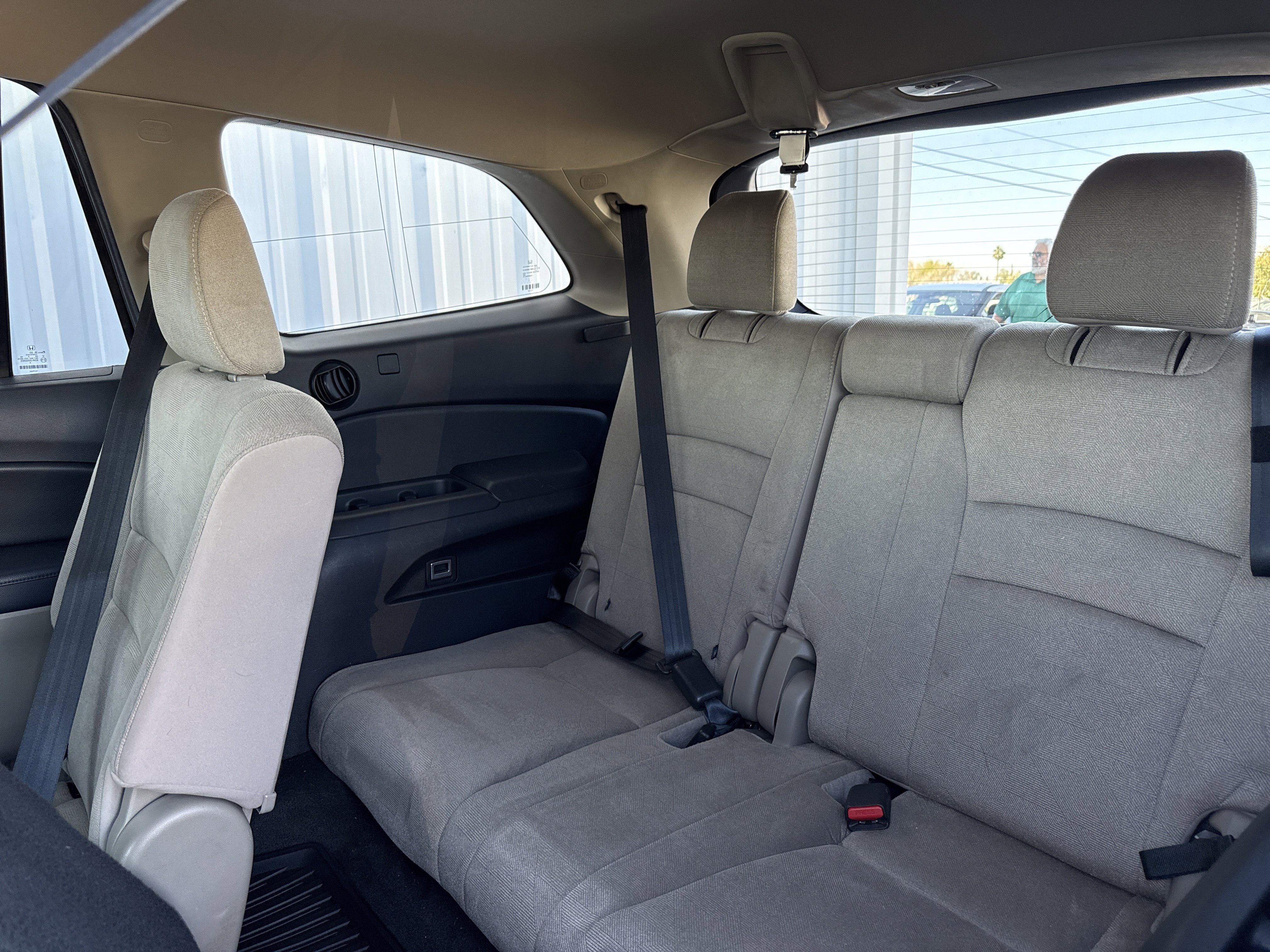 Used 2019 Honda Pilot LX image 29