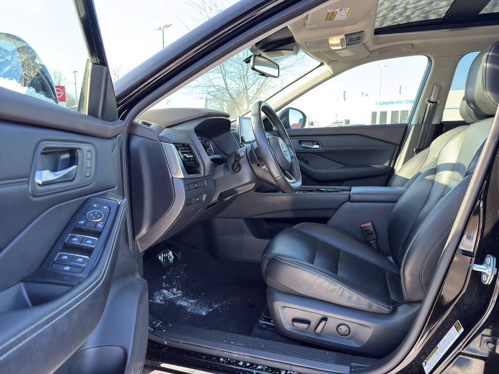 Certified 2022 Nissan Rogue SL image 9