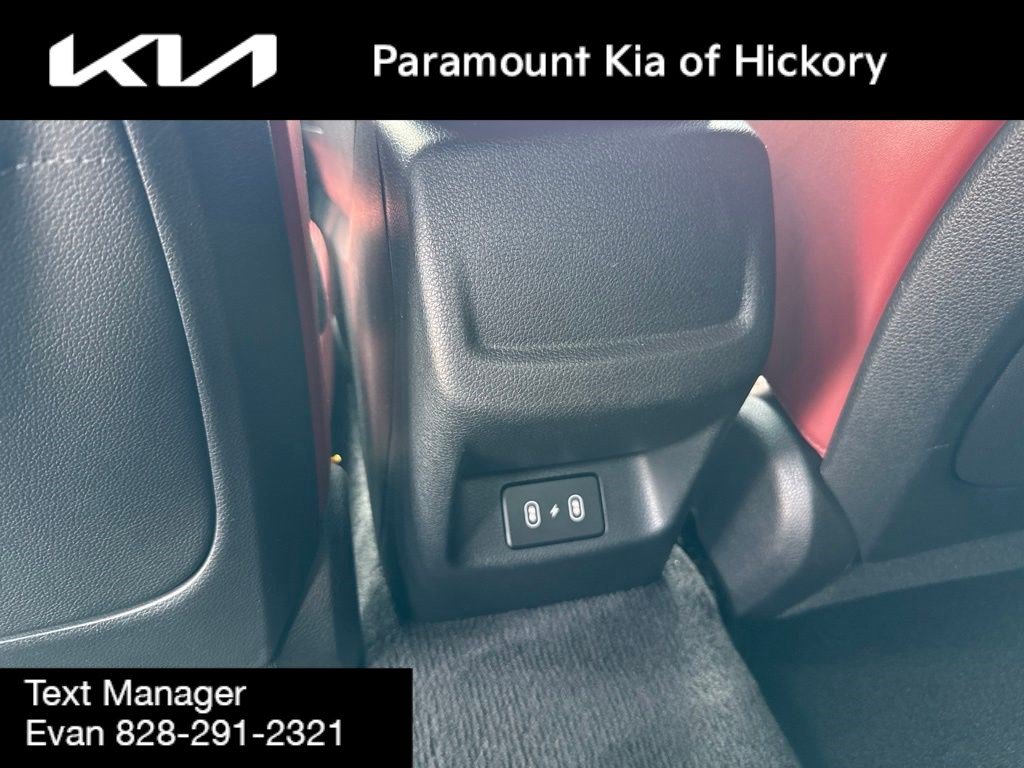 Used 2025 Kia K5 GT-Line w/ GT-Line Premium Package FWD image 15