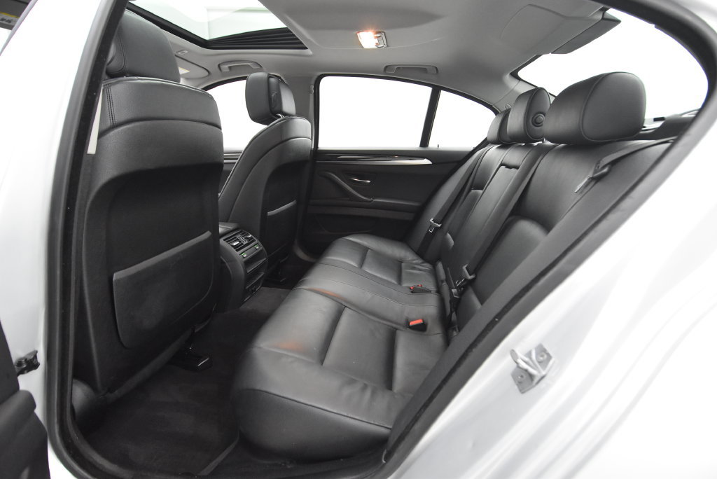Used 2013 BMW 528i xDrive Sedan AWD/4WD image 25