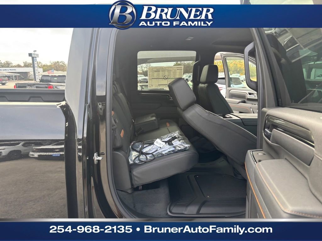 New 2026 GMC Sierra 2500 AT4 w/ AT4 Premium Plus Package image 17