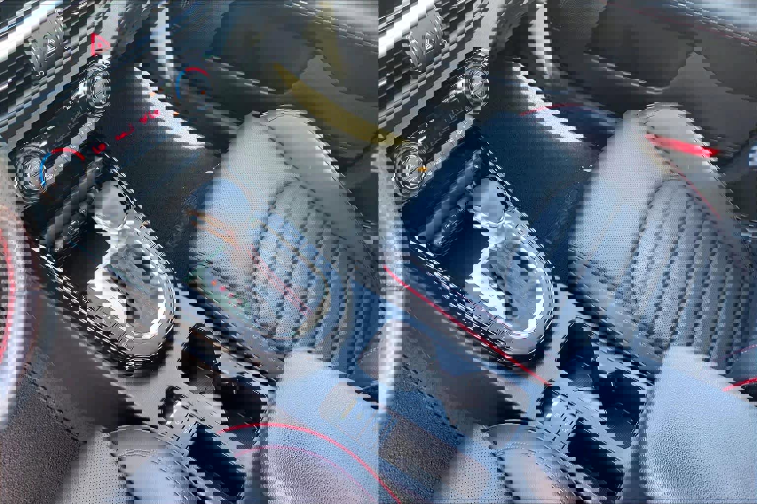 Used 2024 Kia Forte GT w/ GT2 Package image 17