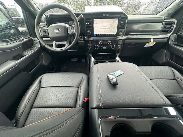 New 2025 Ford F250 Lariat w/ Lariat Ultimate Package image 13