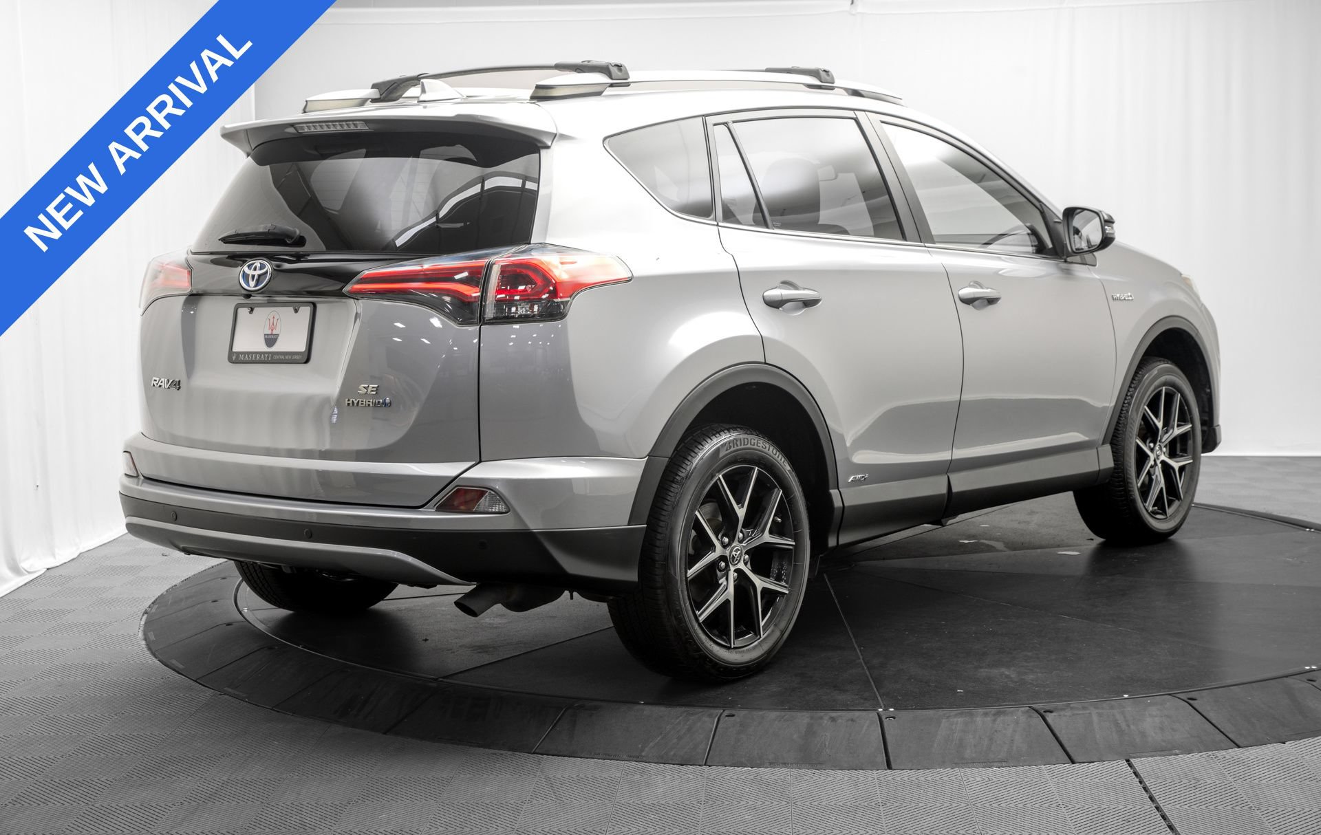 Used 2017 Toyota RAV4 SE w/ Advanced Technology Package AWD/4WD image 7