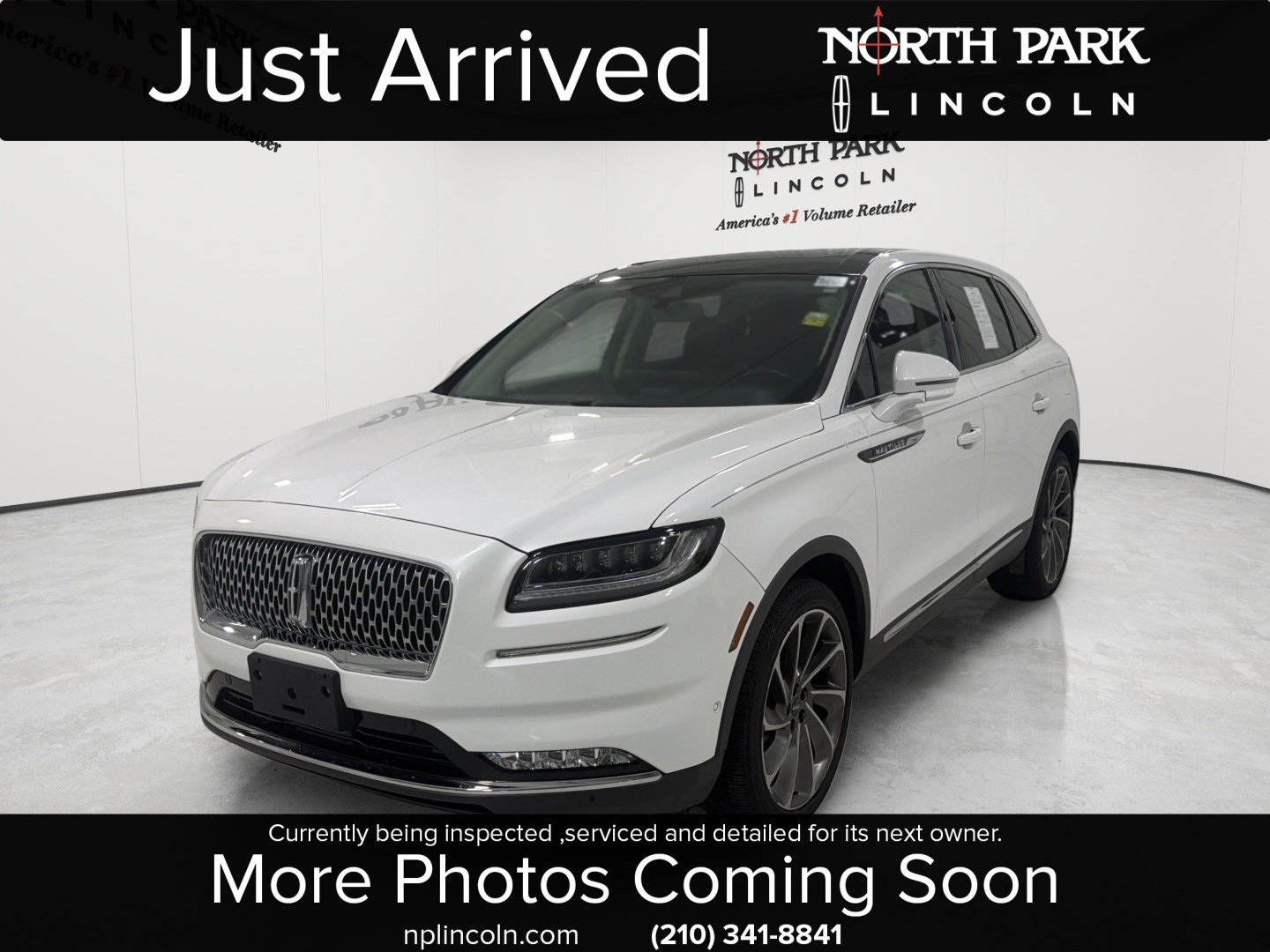 Used 2022 Lincoln Nautilus Reserve w/ Equipment Group 202A AWD/4WD image 1