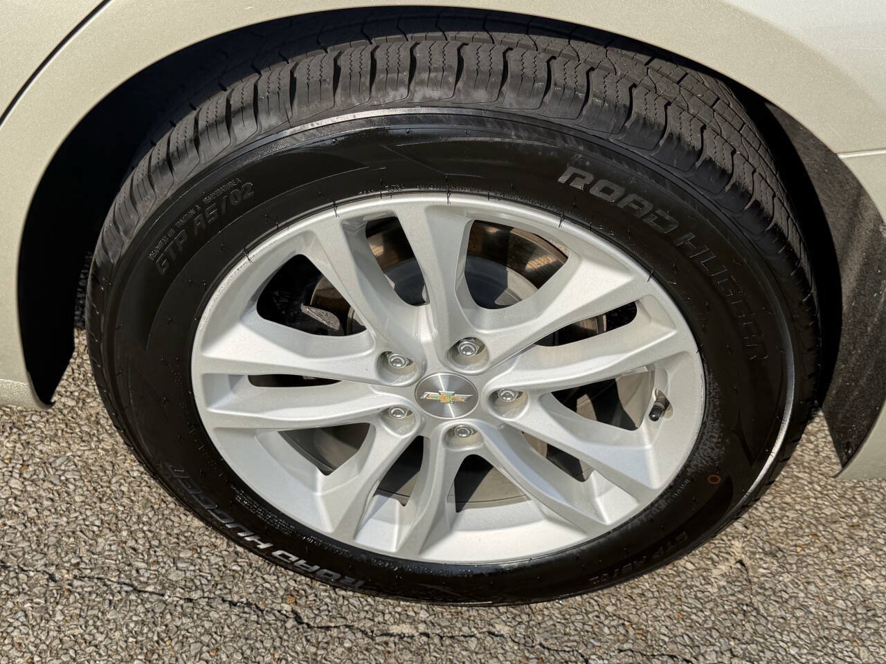 Used 2016 Chevrolet Malibu LT w/ Leather Package FWD image 36