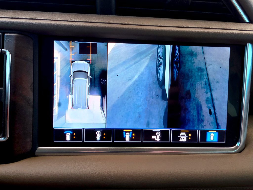 Used 2021 GMC Yukon Denali AWD/4WD image 63