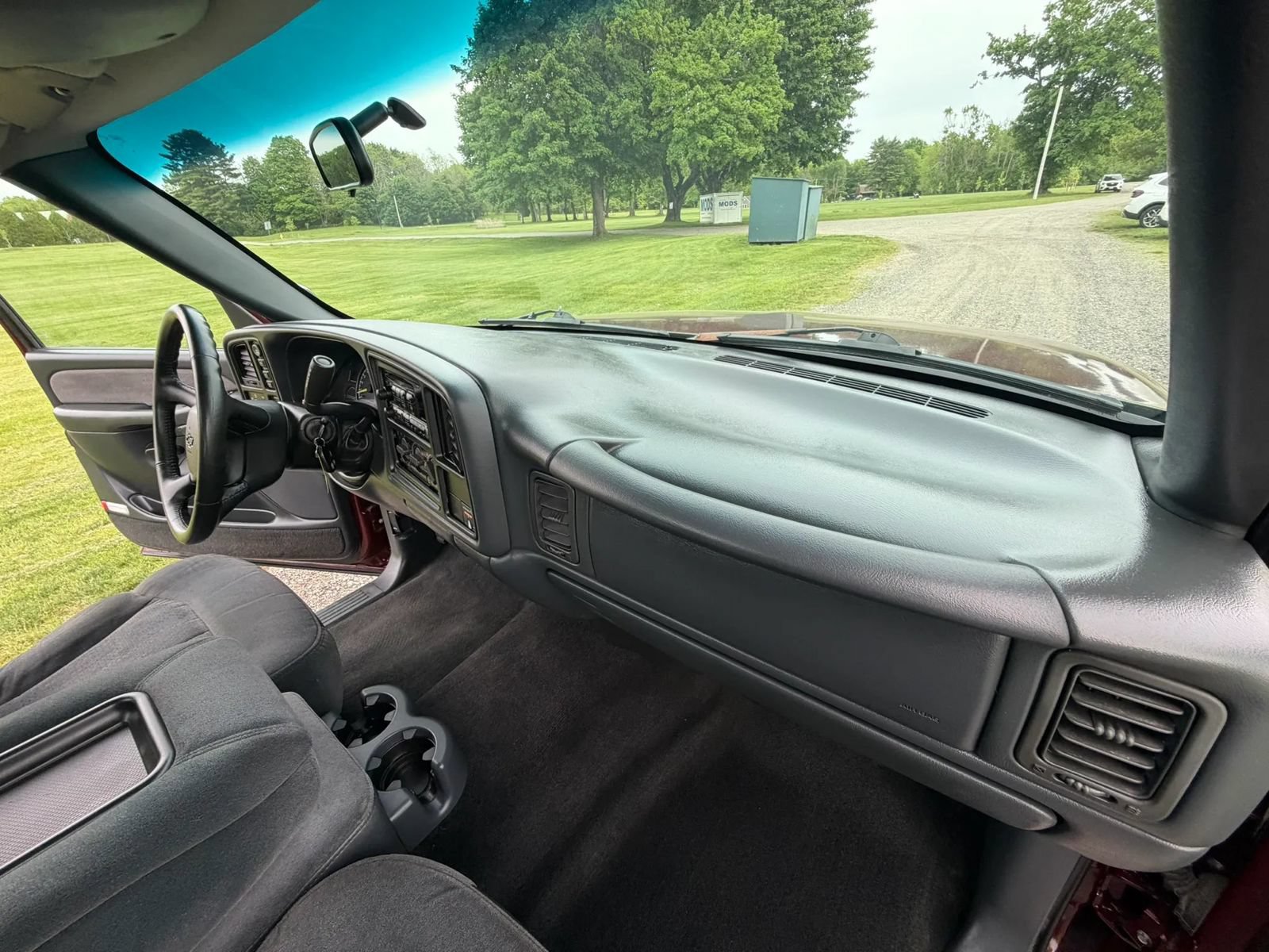 Used 2001 Chevrolet Silverado 1500 LS w/ Off-Road Chassis Pkg AWD/4WD image 66