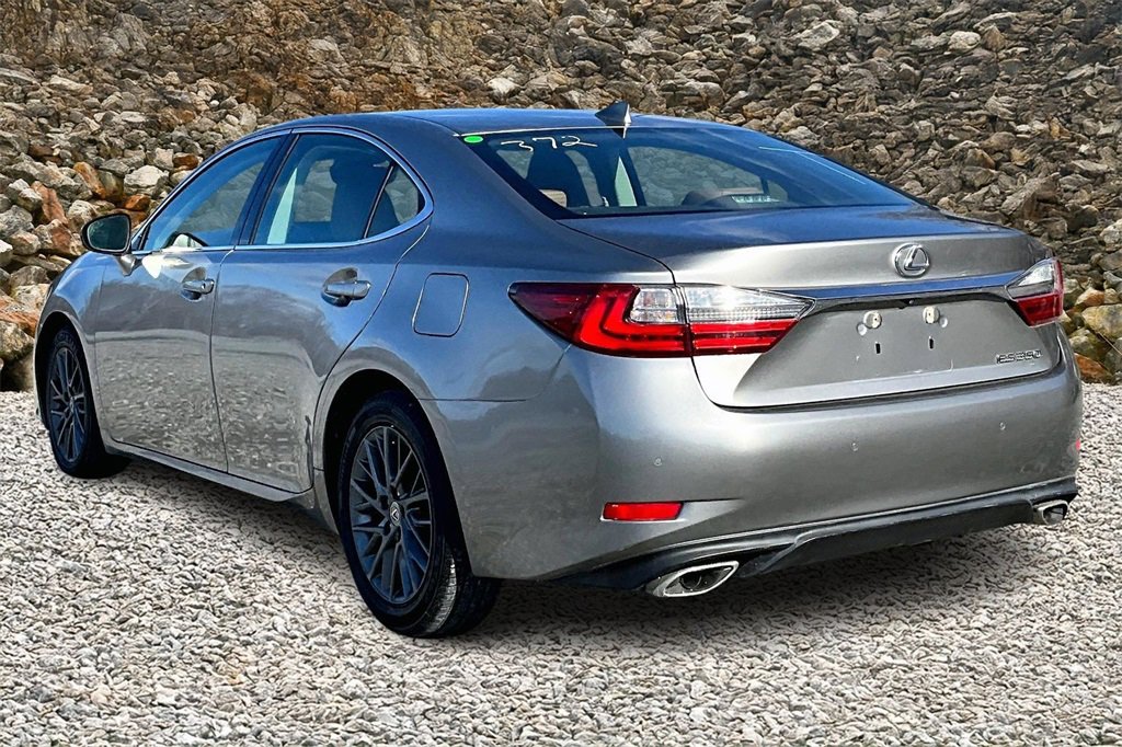 Used 2018 Lexus ES 350 image 11