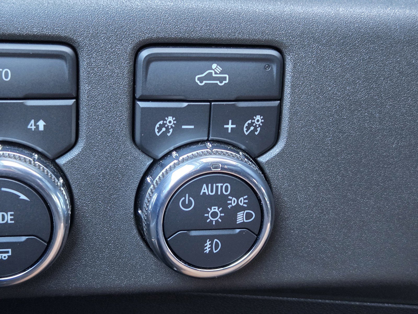 Certified 2023 GMC Sierra 1500 Elevation w/ LPO, Elevation Black Package image 24