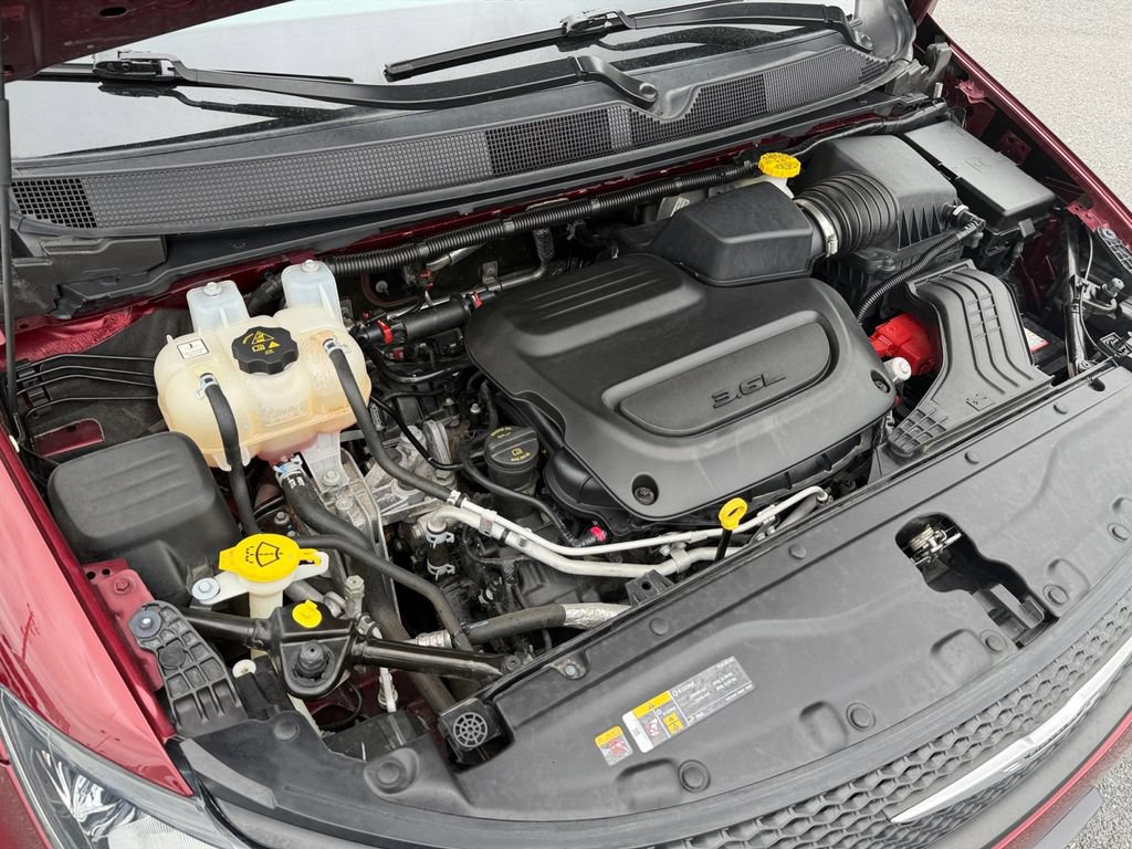 Used 2023 Chrysler Voyager LX FWD image 20