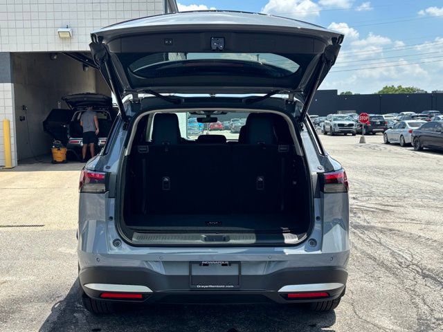 New 2027 INFINITI QX60 Luxe FWD image 31