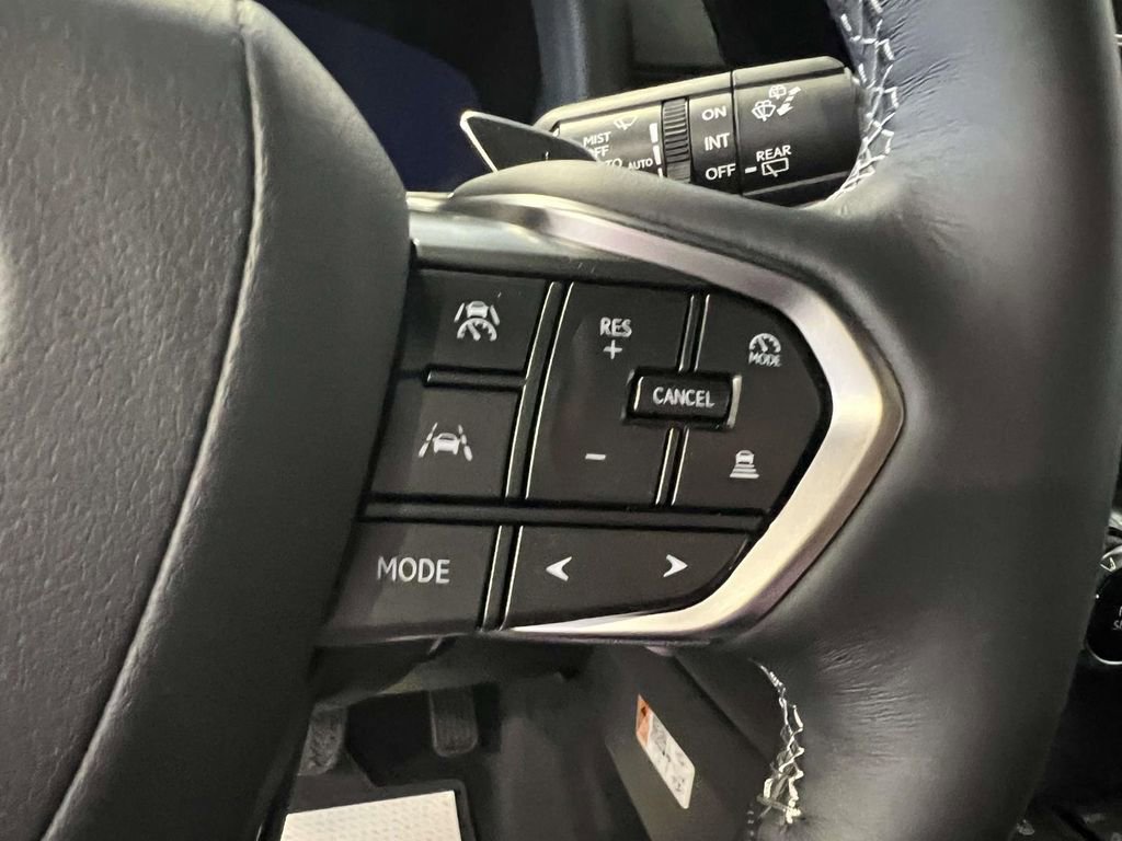 New 2026 Lexus LX 700h Luxury image 23