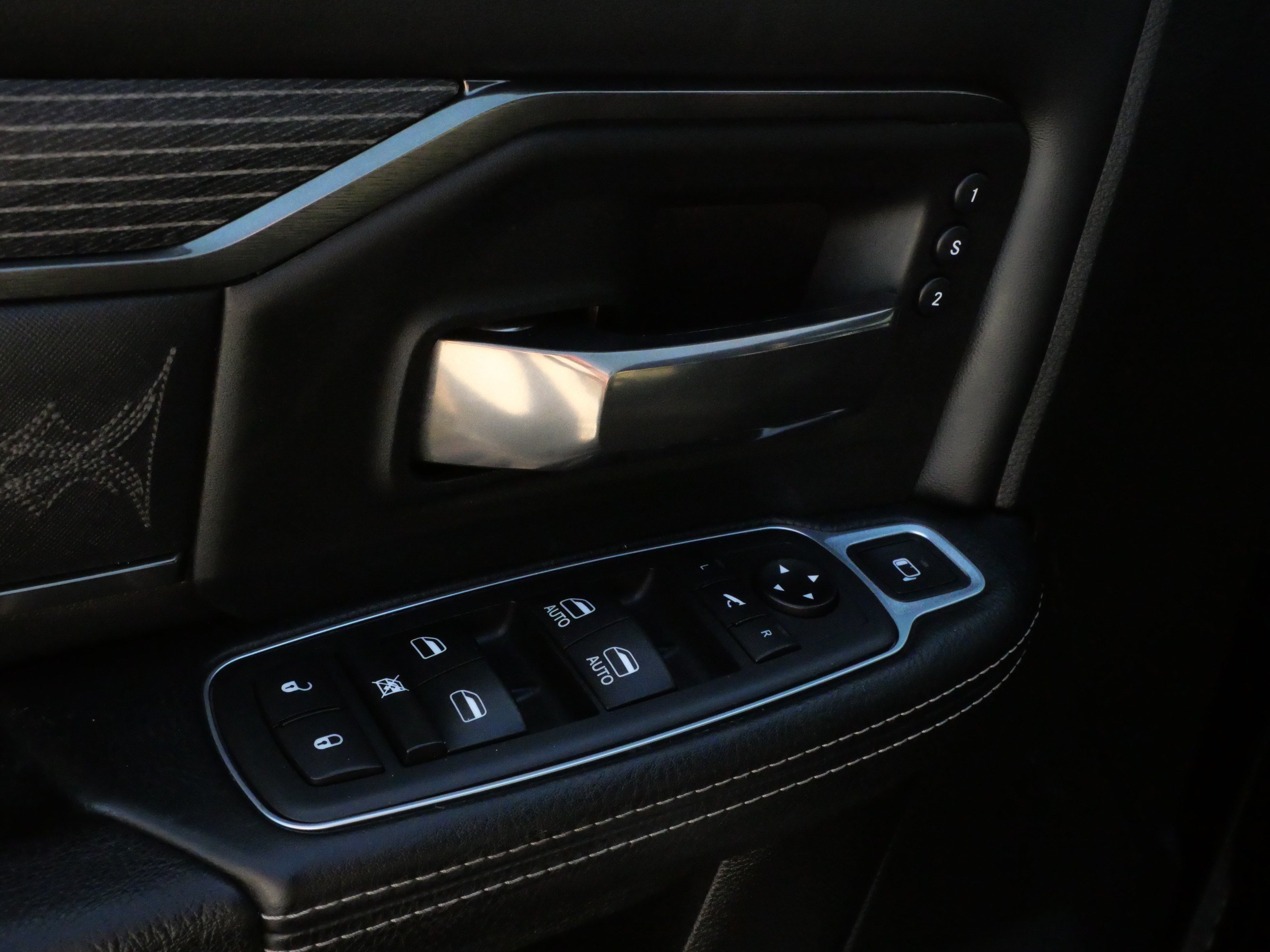 Used 2019 RAM 3500 Limited AWD/4WD image 19