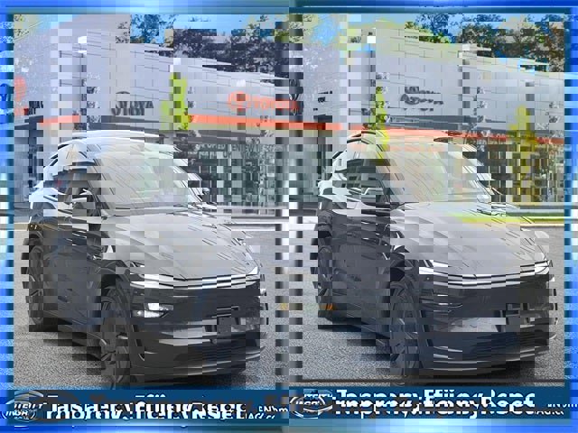 Used 2026 Tesla Model Y Long Range