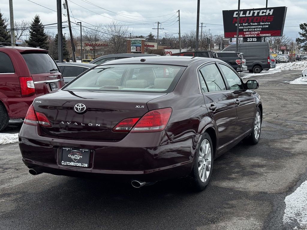 Used 2010 Toyota Avalon XLS image 6