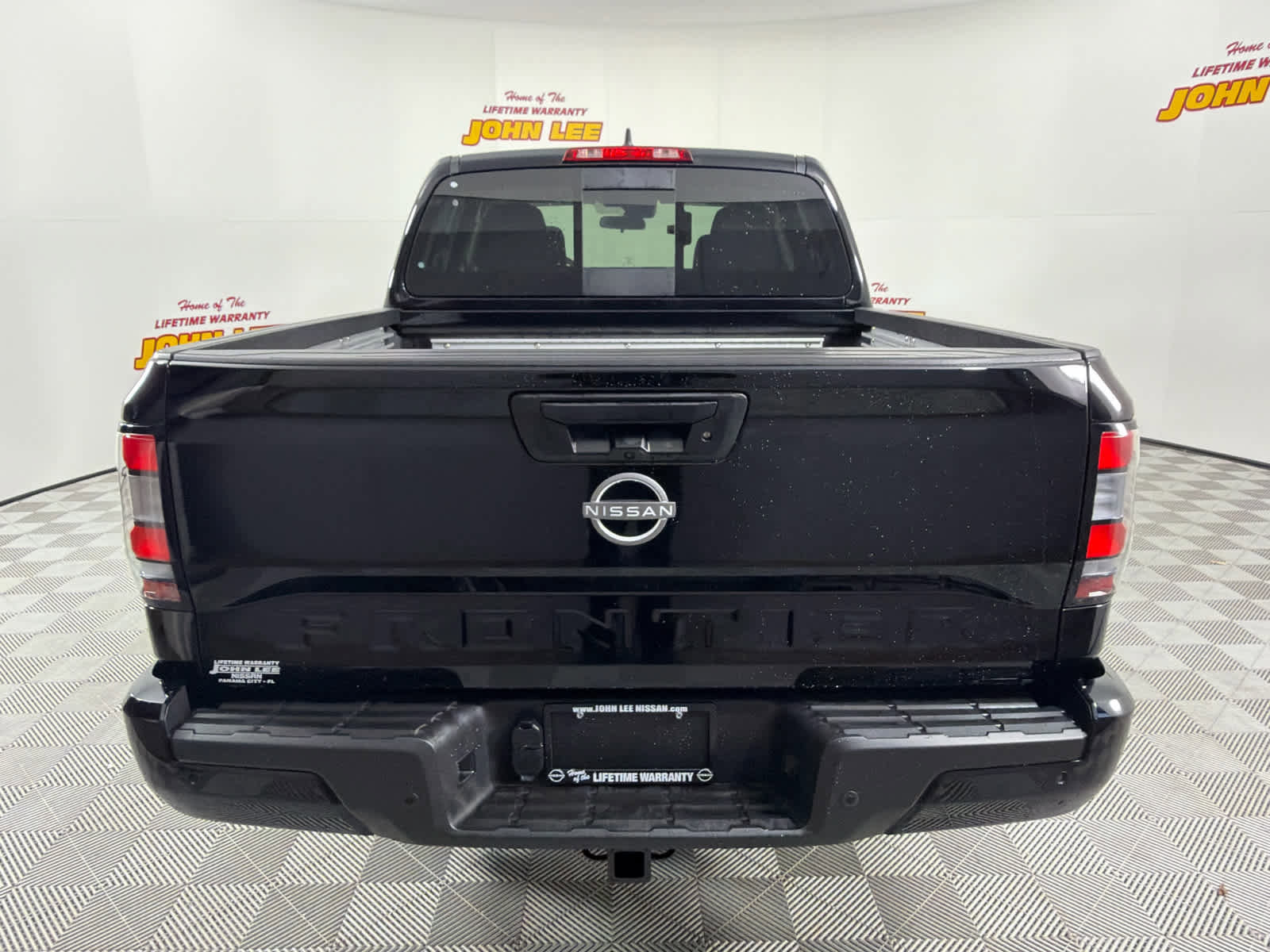 New 2025 Nissan Frontier SV w/ SV Convenience Package image 4