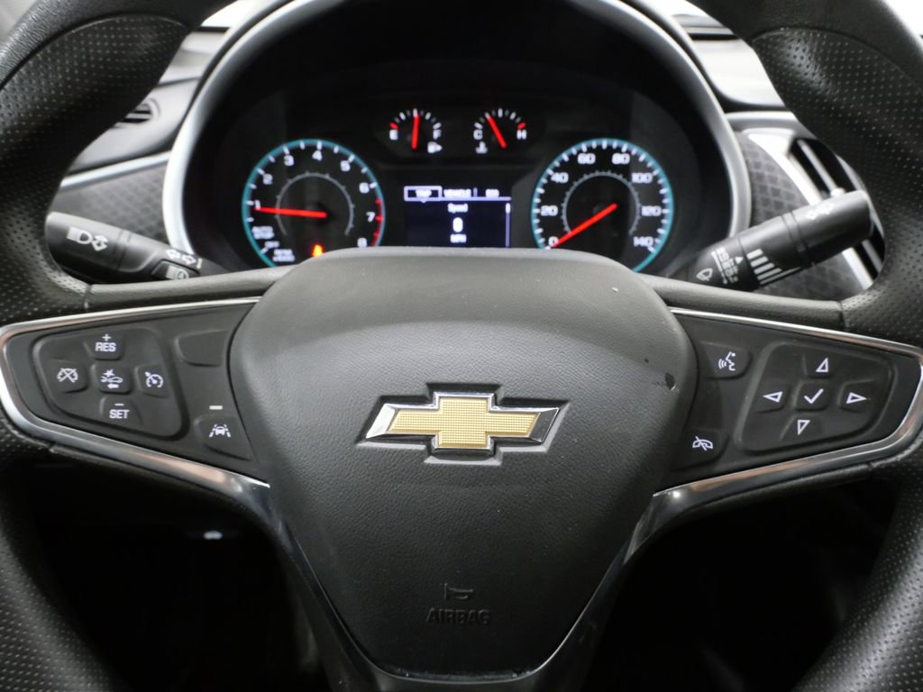 Used 2023 Chevrolet Malibu LT image 16