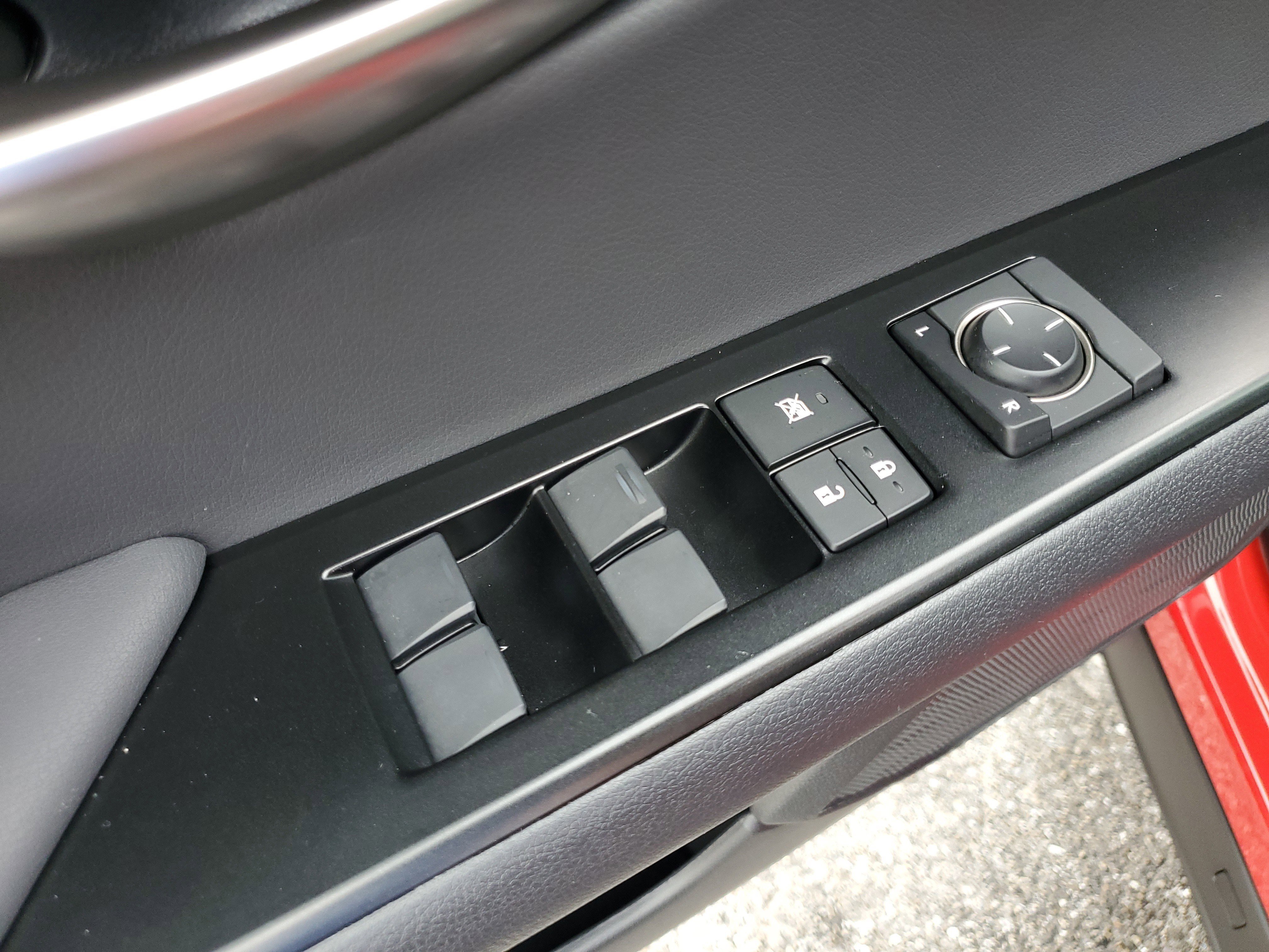 Used 2024 Lexus UX 250h F Sport image 23