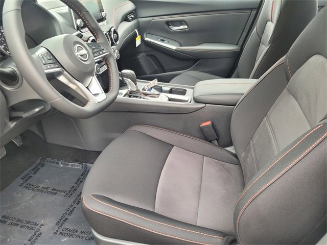 New 2025 Nissan Sentra SR image 5