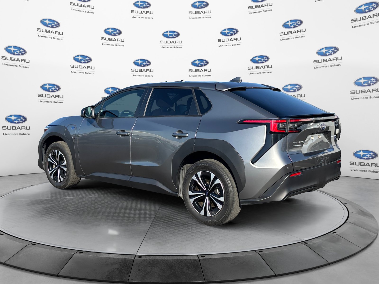 Used 2023 Subaru Solterra AWD image 4
