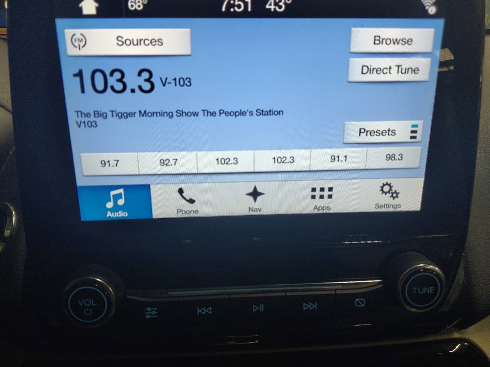 Used 2018 Ford EcoSport Titanium w/ Interior Protection Package image 25