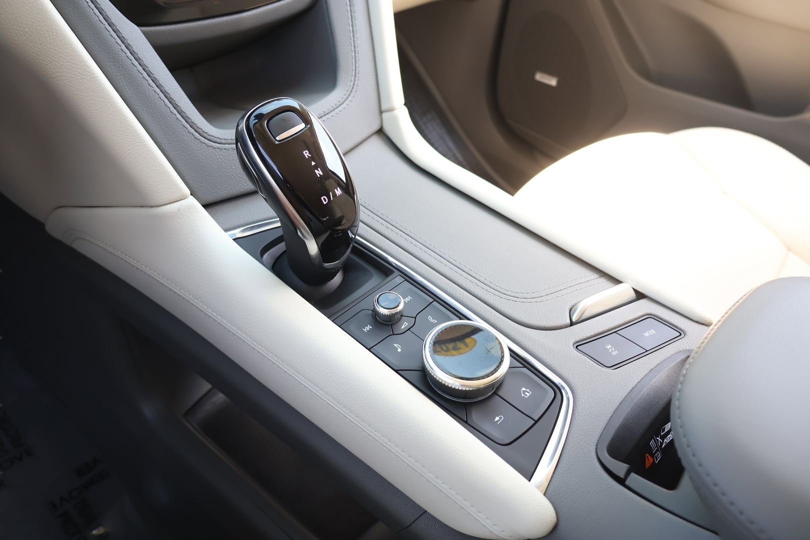 Used 2021 Cadillac XT5 Premium Luxury image 26