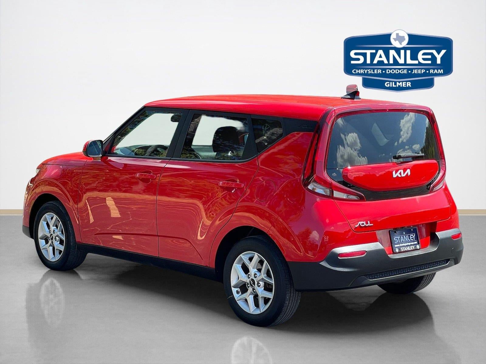 Used 2022 Kia Soul LX w/ Technology Package FWD image 5