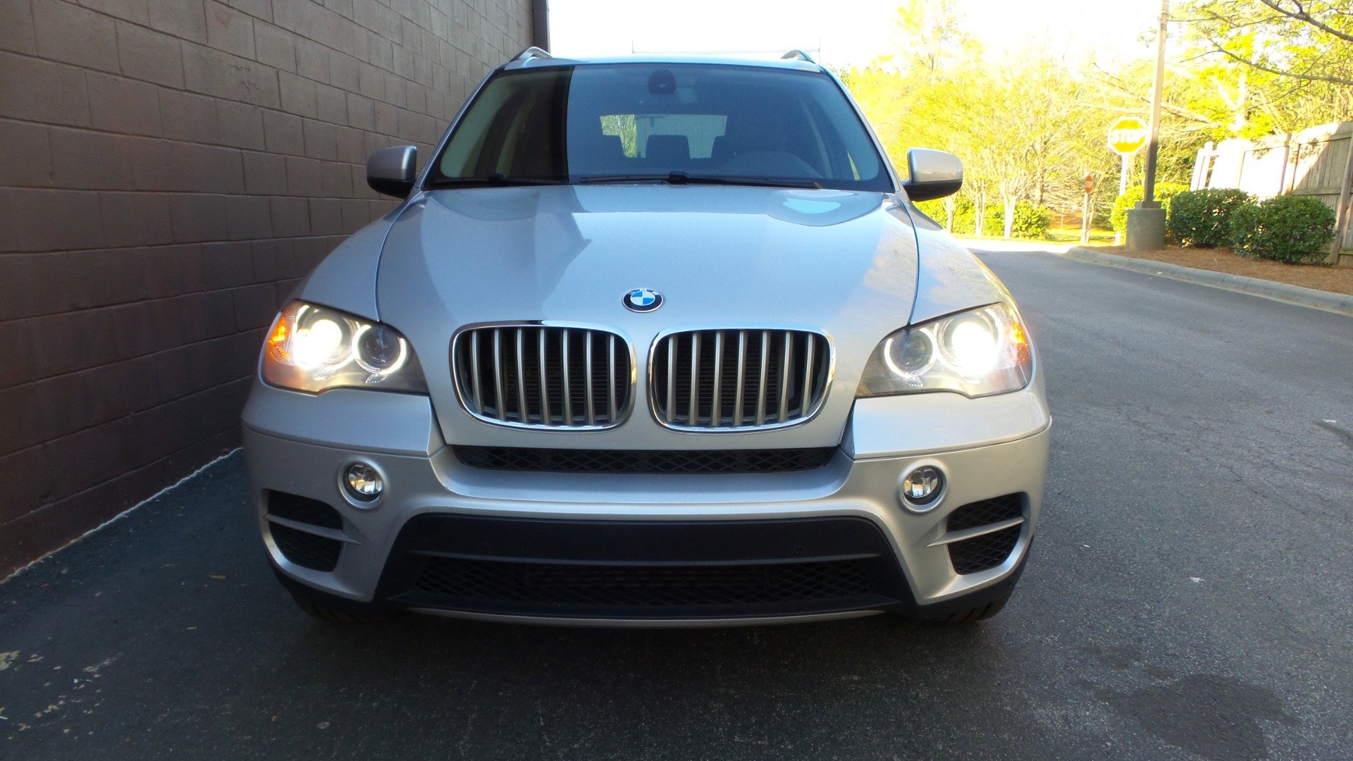 Used 2012 BMW X5 xDrive35d image 5
