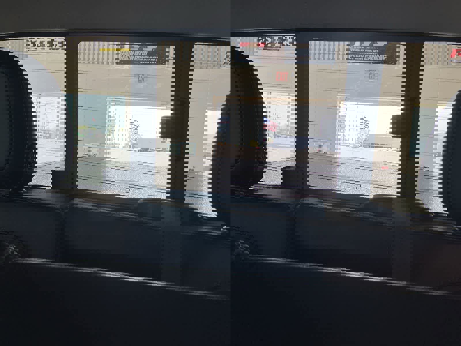 Used 2015 Chevrolet Colorado LT w/ Luxury Package AWD/4WD image 25