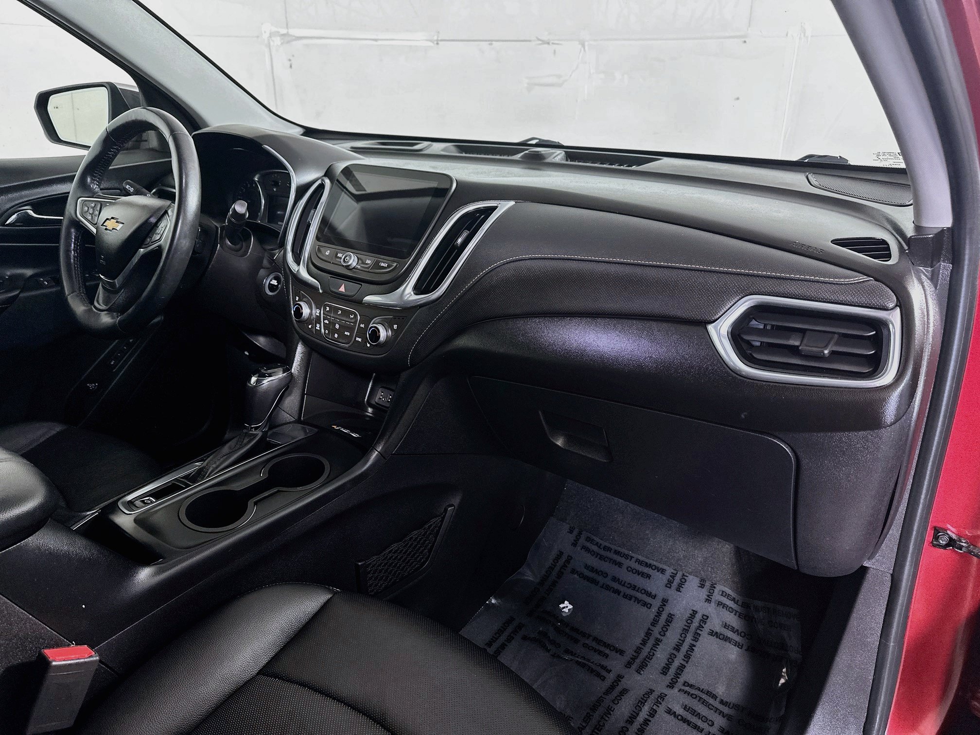 Used 2018 Chevrolet Equinox Premier FWD image 26