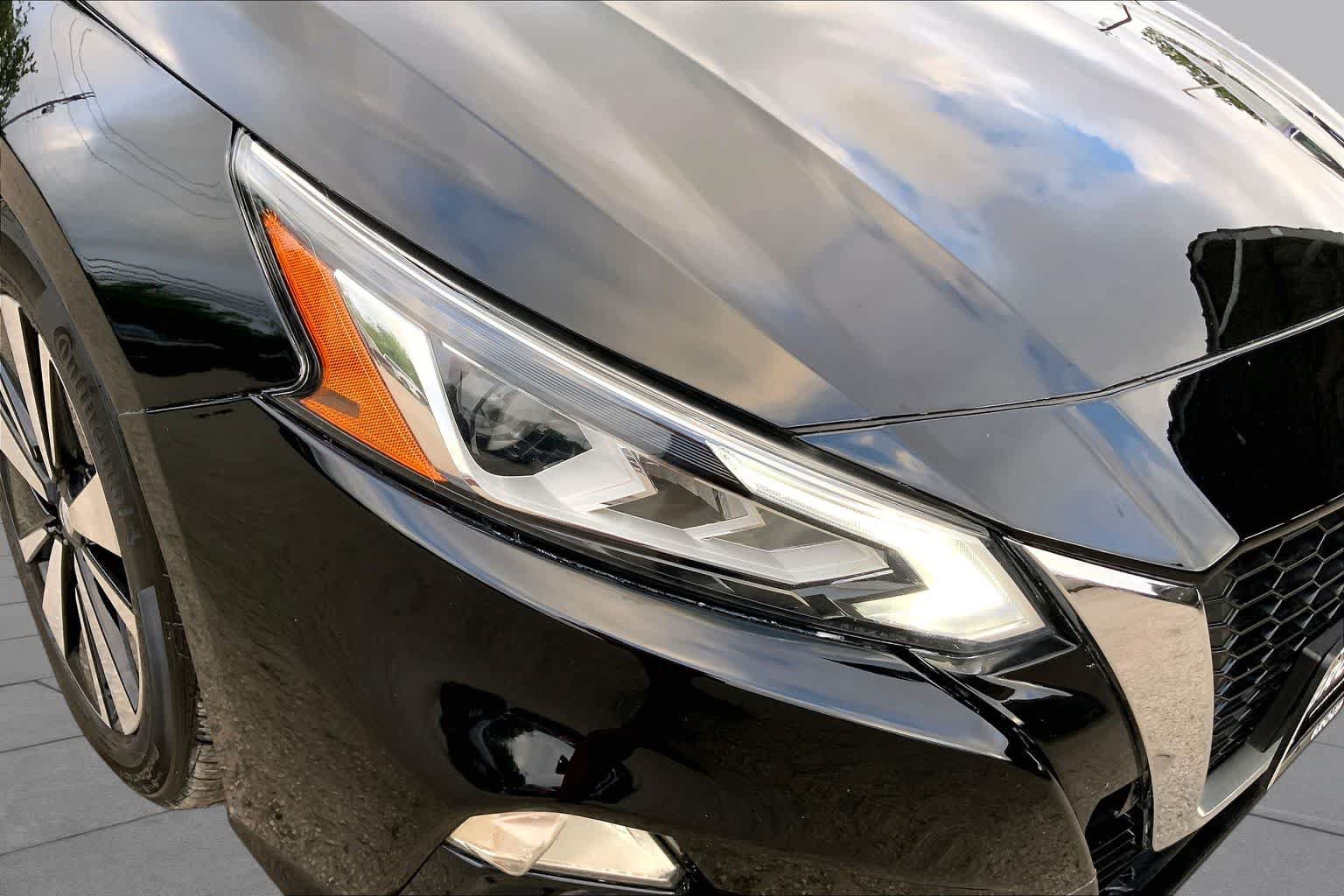Used 2019 Nissan Altima 2.5 SL FWD image 25