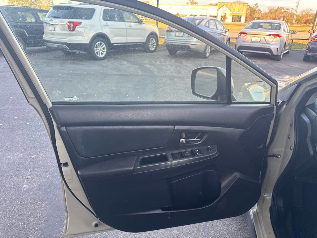 Used 2014 Subaru Crosstrek 2.0i Limited image 9