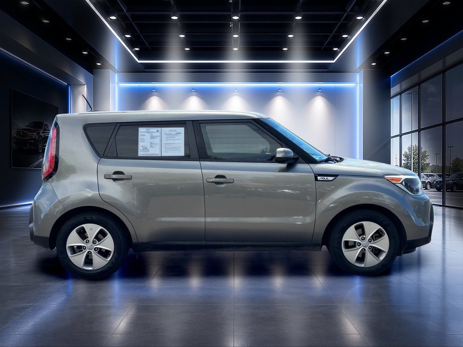 Used 2016 Kia Soul FWD image 3