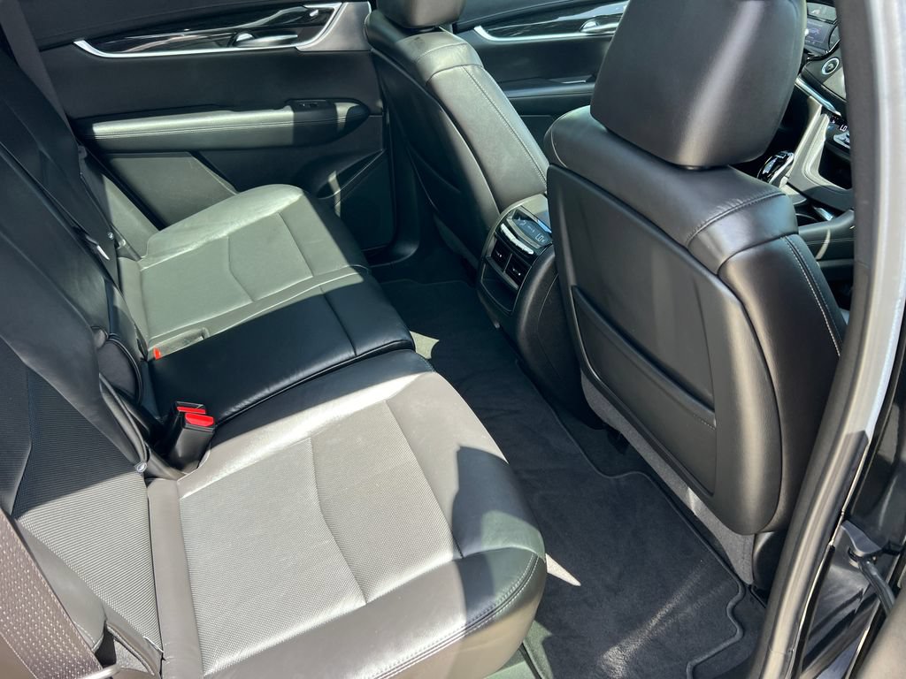 Used 2020 Cadillac XT5 Premium Luxury AWD/4WD image 21