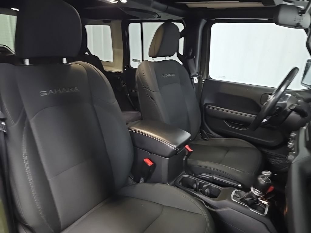 Used 2020 Jeep Wrangler Unlimited Sahara w/ Cold Weather Group image 14