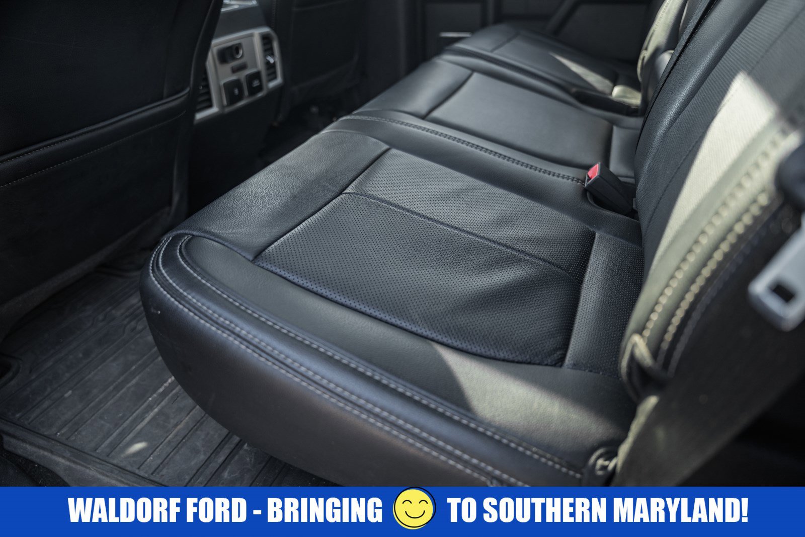 Used 2020 Ford F150 Lariat w/ Equipment Group 502A Luxury image 40