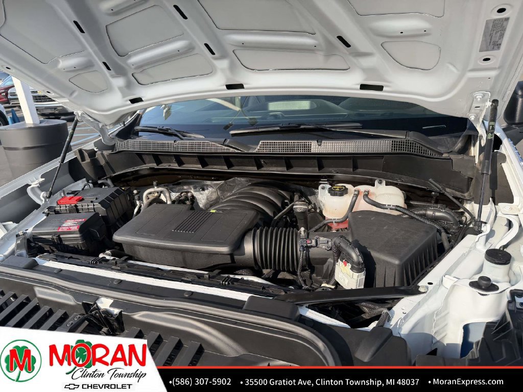 Certified 2025 Chevrolet Silverado 1500 W/T RWD image 11