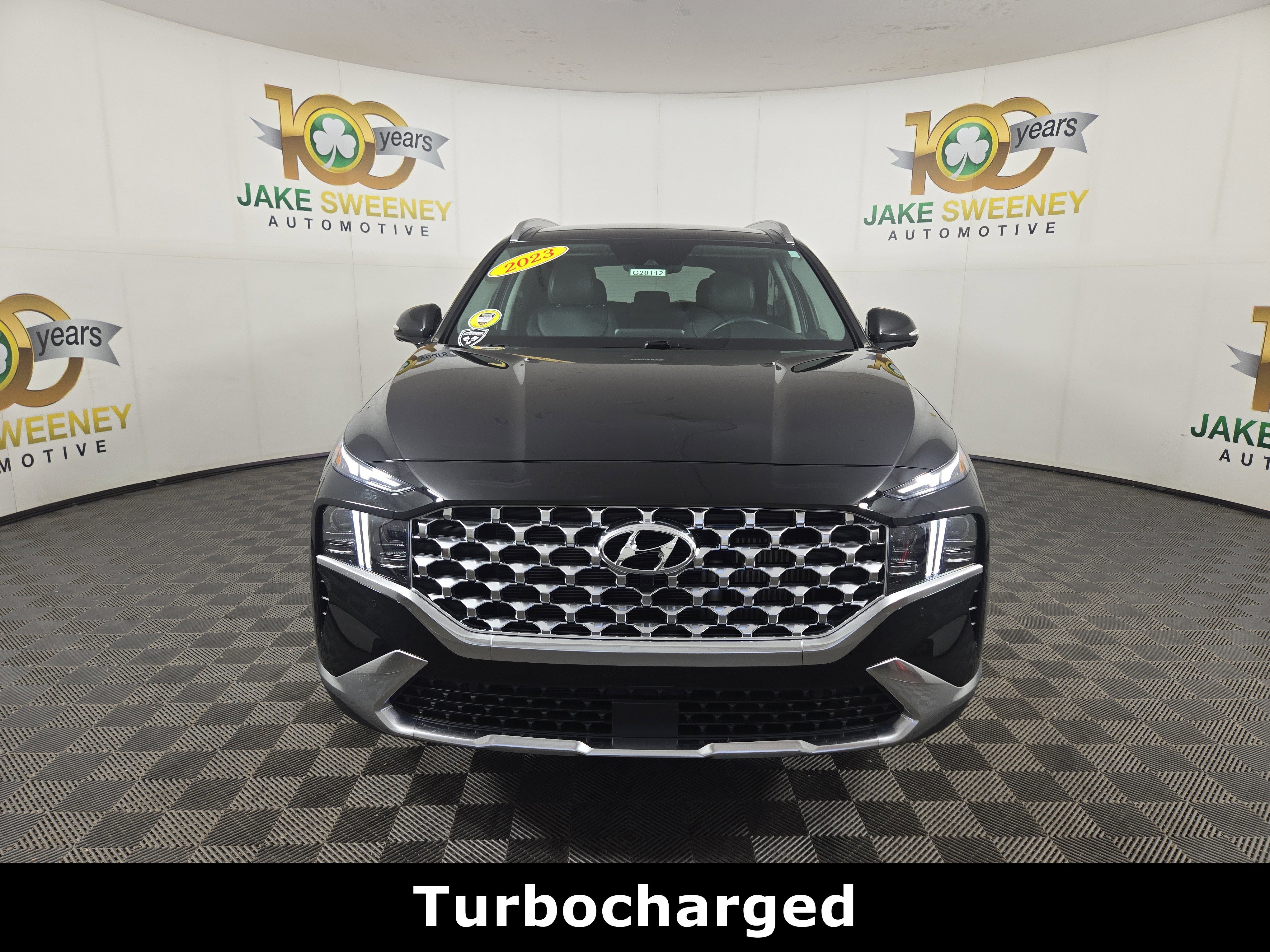 Used 2023 Hyundai Santa Fe Limited image 2