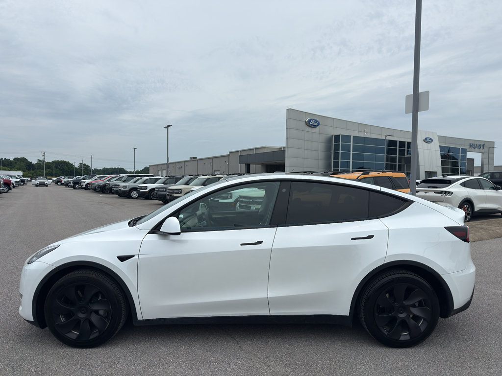 Used 2023 Tesla Model Y Long Range AWD/4WD image 8