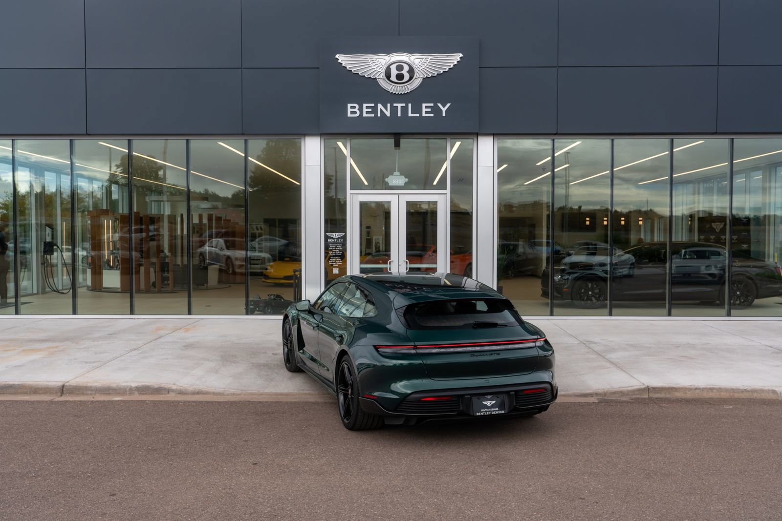 Used 2024 Porsche Taycan GTS image 13