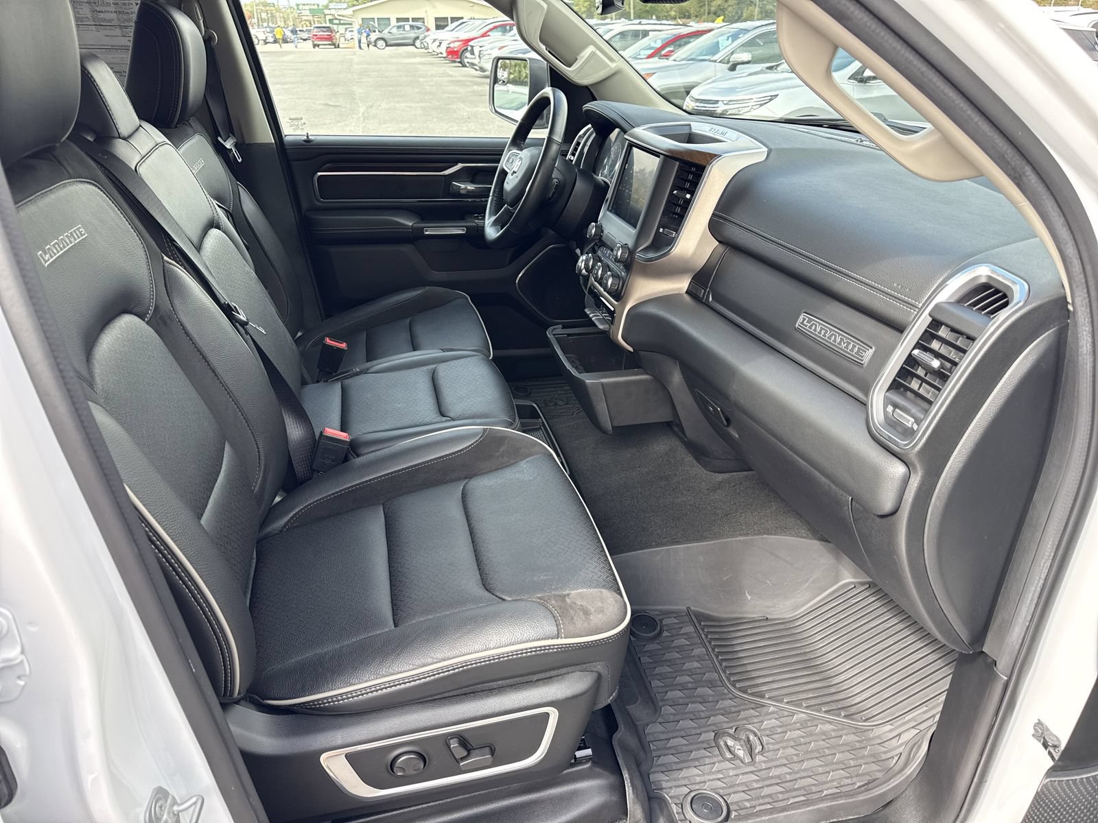 Used 2022 RAM 1500 Laramie RWD image 31