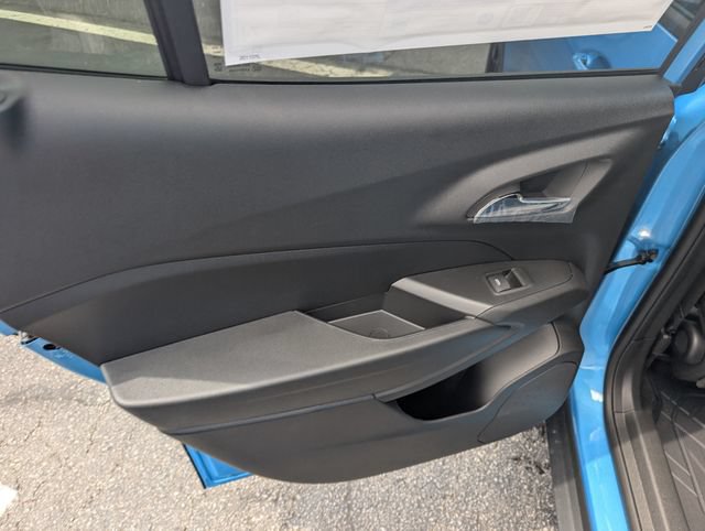 New 2026 Chevrolet Trax LT w/ Driver Confidence Package FWD image 11