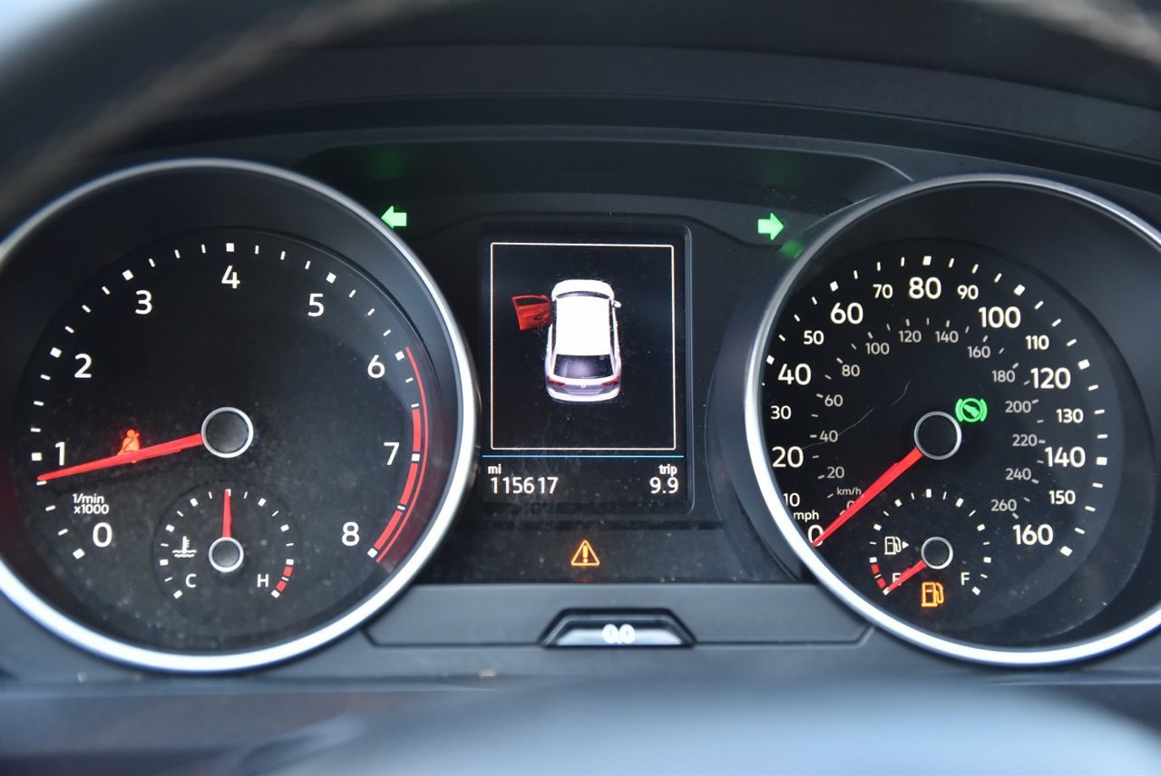 Used 2021 Volkswagen Tiguan SE AWD/4WD image 25